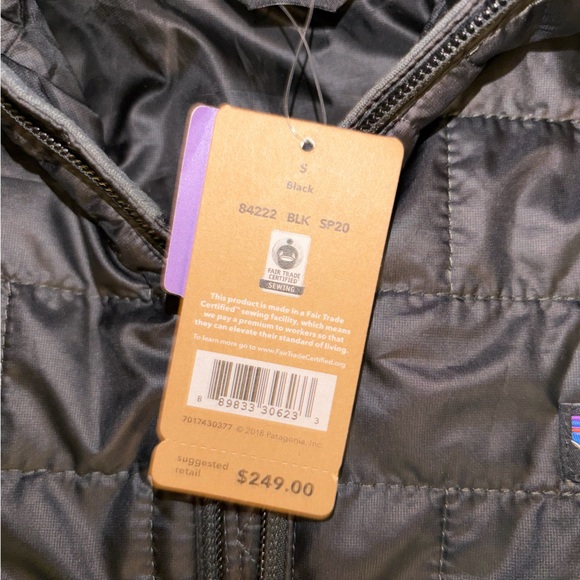 Patagonia Men’s Nano Puff Hoodie Puffer Jacket in Black - Picture 9 of 11